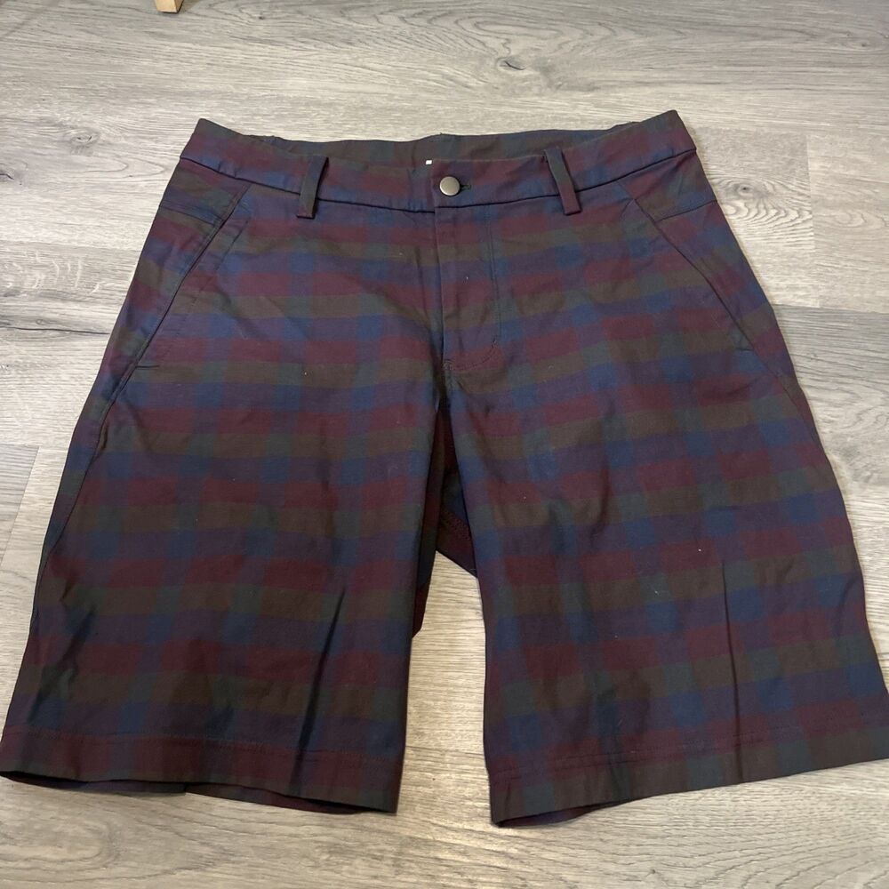 Lululemon Multicolor Commission Shorts Plaid Check Mens Size 34 Chino